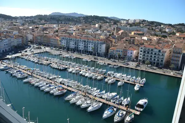 Cuisiniste sur Mesure 83 Cuisiniste sur mesure La Seyne-sur-Mer